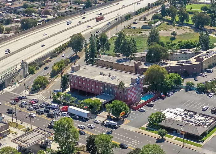Best Western Los Angeles Worldport Hotel