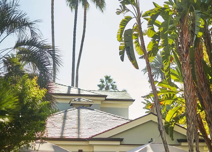Fairmont Miramar Hotel & Bungalows